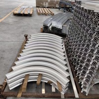 Perfil de Aluminio Industrial Curvado CNC Personalizado para Sistema de Manipulación de Carga Aérea ULD