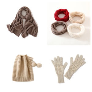 Personnalisation en usine de fils de chenille teints en laine et cachemire avec des caractéristiques écologiques et recyclables, filage à jet d'air fin et grossier - Product Image 4