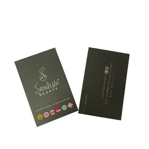 Бесплатная дизайнерская переработанная бумага, матовая черная визитная карточка с принтом под заказ