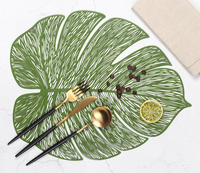 Set de 6 napperons de table en vinyle, en forme de feuille de palmier verte, 6 pièces