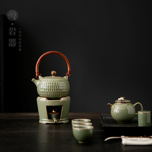 Retro Yue Kiln Celadon Teapot With Wooden Handle Round Porcelain Kung Fu <b>Tea</b> <b>Pot</b> Bamboo Green Glaze Hammered Pattern - Product Image 2