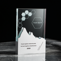Trophée en cristal moderne avec base en métal en forme de montagne, récompense d'honneur pour champion de ventes et performance d'équipe de qualité diamant