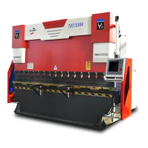 فرامل ضغط هيدروليكية CNC 700KN ذات أسعار منخفضة يتم عرضها عند تعليق الأسطوانة على عجلات مقاس 2500 مم مصنوعة من الصلب الذي لا يصدأ