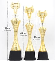Tasse de trophée en plastique multi-taille Offre Spéciale en usine de démo avec base noire prix de la compétition Abacus en gros artisanat en plastique pour trophée