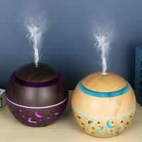 Nouvel Arrivage Mini Humidificateur d'Air Ultrasonique en Forme de Champignon Creux avec Lumières LED à Changement de Couleur et Diffuseur d'Arômes pour la Maison