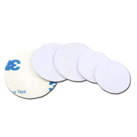 Etiquetas adhesivas redondas inteligentes NFC de PVC regrabables, impermeables, blancas, para tarjetas RFID tipo moneda 213/215/216, personalizables.