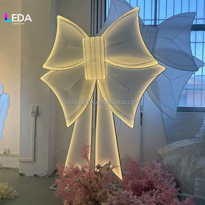 Lumière LED géante élégante en forme de nœud, très vendue, pour la décoration de scène de mariage, d'événements, de fêtes d'anniversaire - Product Image 4