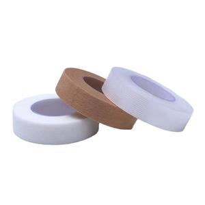 Bande adhésive médicale Conpuvon couleur chair, respirante, hypoallergénique, en tissu non tissé, pour usage chirurgical - Product Image 4