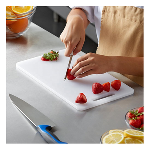 <span class=keywords><strong>Tabla</strong></span> <span class=keywords><strong>de</strong></span> cortar <span class=keywords><strong>de</strong></span> cocina pequeña <span class=keywords><strong>de</strong></span> frutas multifuncionales <span class=keywords><strong>de</strong></span> HDPE grabable, negra con logotipo - Product Image 6