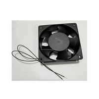 Ventilateur de refroidissement axial sans balais 12V DC Ventilateur d'extraction DC Brushless Machine de jeu d'ordinateur Ventilateur de refroidissement