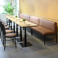 Moderne Simple Restaurant personnalisé en cuir métal canapé banquette hôtel café boutique salle à manger table en bois et chaises en rotin ensemble