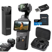 DJI Osmo Pocket 3 Creator Combo Videocamera Portatile per Vlogging con Sensore CMOS da 1'', Video 4K/120fps, Stabilizzazione a 3 Assi, Gimbal in Fibra di Carbonio