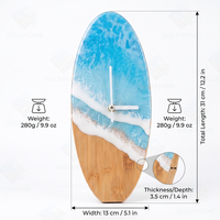 Surf-Inspirierte Bambus-Harz-Uhr mit Zeigeranzeige Zeitgenössisches Design für Strandhaus-Dekoration & Hawaii-Geschenkidee