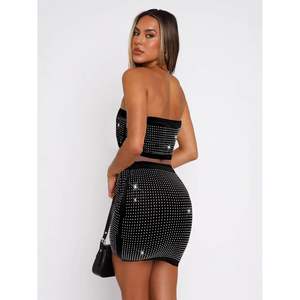 Conjunto de Dos Piezas con Lentejuelas para Mujer, Falda Mini de Cintura Alta y Top de Hombros Descubiertos, Estilo Bodycon para Club, Sexy y a la Moda, Personalizado 2026 - Product Image 2