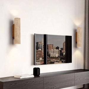 โคมไฟติดผนังด้านบนสำหรับหัวเตียงในห้องนอนของร้านอาหารหรือเกสต์เฮาส์ สไตล์วบิซาบิ ทำจากไม้วอลนัทสีเหลือง พร้อมพื้นหลังลายหินอ่อน - Product Image 4