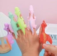 Jouet anti-stress dinosaure lanceur de dinosaures en plastique souple, emballage individuel, nouveauté amusante pour le bureau