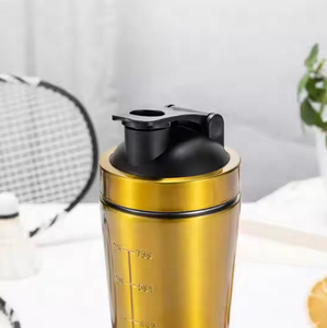 Vaso de batido de proteína aislado al vacío de acero inoxidable de 500ML con agitador de bola de acero inoxidable para gimnasio - Product Image 5