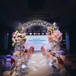 قوس حديدي أبيض على الطراز الأوروبي I1229 لمدخل حفلات الزفاف وتزيين الحدائق - Product Image 5