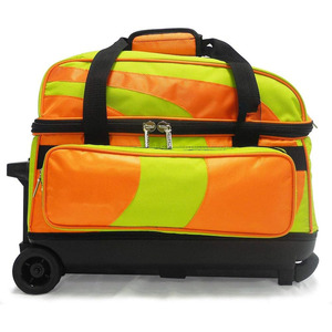 กระเป๋าใส่รองเท้าบรันสวิก, กระเป๋าเดินทาง, กระเป๋าเดินทางแบบมีล้อ, กระเป๋าใส่บาสเก็ตบอล, กระเป๋าออกกำลังกาย, และกระเป๋าใส่ฟุตบอล พร้อมตัวแบ่งช่องแบบเคลื่อนย้ายได้สามช่อง - Product Image 3