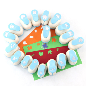 Bộ đục giấy thủ công tùy chỉnh 5 chiếc, nhiều mẫu khác nhau, kích thước lớn, dùng cho sổ lưu niệm, hình bướm, lá, hoa văn đẹp mắt - Product Image 1