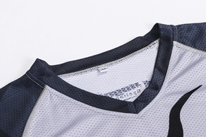 Gray <b>Black</b> Quick Dry Panels FOUR-WAY STRETCH Breathable Mesh <b>Fabric</b> Three Quarter MTB Jersey for Mountain Trail Rides - Product Image 3