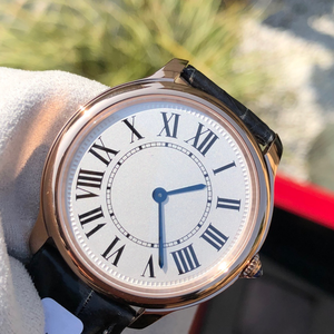 Montre mécanique automatique élégante et tendance avec cadran blanc à motif radial gravé et bracelet en cuir de crocodile noir brillant - Product Image 4