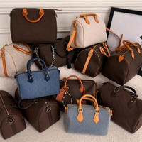 Pochettes d'occasion en cuir véritable de luxe, sacs fourre-tout décontractés vintage de marque pour femme, sacs de seconde main pour le quotidien et le travail