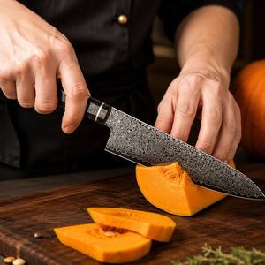 <span class=keywords><strong>Couteau</strong></span> <span class=keywords><strong>de</strong></span> chef KitchenBliss en acier Damas VG10 à 67 couches, <span class=keywords><strong>couteau</strong></span> <span class=keywords><strong>de</strong></span> cuisine personnalisé avec manche en fibre <span class=keywords><strong>de</strong></span> carbone - Product Image 2