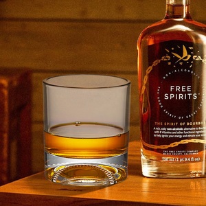 Cristal en gros aimé 10oz Baseball forme sur le thème fond épais <span class=keywords><strong>Cocktail</strong></span> Whisky <span class=keywords><strong>verre</strong></span> à boire tasse verres ensemble - Product Image 4