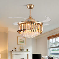 Salon intérieur moderne et élégant Ventilateur de plafond à DEL en cristal AC Télécommande en bois personnalisée Prix d'usine Éclairage domestique
