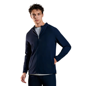 Ensemble <span class=keywords><strong>de</strong></span> <span class=keywords><strong>survêtement</strong></span> court en nylon doux et agréable pour la peau avec capuche, design complet pour l'entraînement sportif quotidien des hommes et les vêtements décontractés - Product Image 3