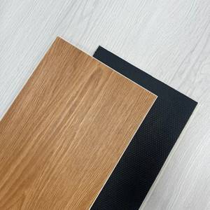 Plancher en vinyle à clic commercial SPC, best-seller, résistant à l'usure, moderne, à noyau rigide, à emboîtement, imitation bois pour hall - Product Image 1