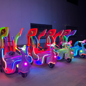 2025 Último Modelo <span class=keywords><strong>Phoenix</strong></span> Design Coche de Choque Eléctrico con Control Remoto RC Luminoso para Parques de Trampolines Interiores y Jardines - Product Image 1