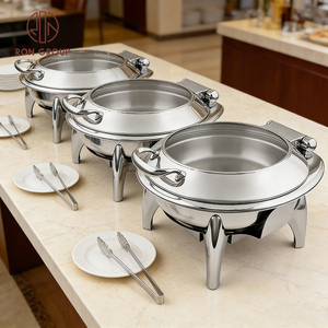 Chauffe-Plat Moderne Rond en Acier Inoxydable à Couvercle en Verre, Chauffé au Gaz, pour Buffets d'Hôtels, Restaurants, Mariages et Traiteurs - Product Image 4