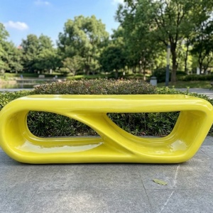 Sedia e Panchina in Vetroresina FRP Personalizzate - Arredamento da Esterno Durevole e Fatto a Mano per Hotel, Appartamenti, Scuole, Centri Commerciali e Aree di Attesa - Product Image 3