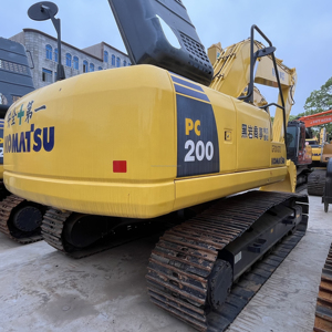 PC200-8 Komatsu รถขุดมือสองเครื่องจักรก่อสร้างจากประเทศจีนงานอรรถประโยชน์พร้อมงานถนนเหมาะ - Product Image 3