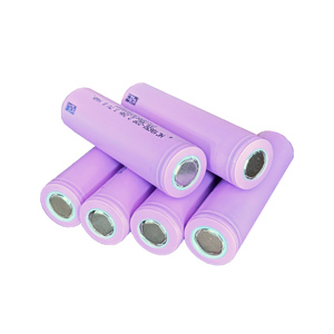 Tùy chỉnh có thể sạc lại battery18650 <span class=keywords><strong>Lithium</strong></span> battery2600mah đầy đủ cực Tai quá trình năng lượng mặt trời lưu trữ năng lượng có thể sạc lại pin - Product Image 1