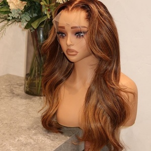 Perruques en <span class=keywords><strong>cheveux</strong></span> humains vierges en gros, perruques ondulées ombrées marron miel pour femmes noires, perruque Lace Front pas chère - Product Image 1
