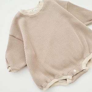 Nouvelle Combinaison Bébé Gaufre à Boutons Manches Longues Unie Décontractée Automne – Vente Flash - Product Image 5