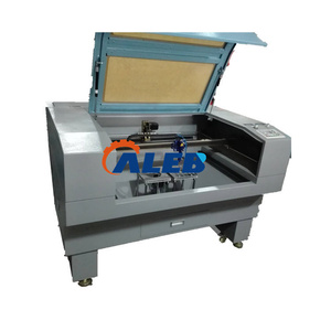 <span class=keywords><strong>Verre</strong></span> commercial plastique gravure sur bois découpeuse tissu en acier inoxydable <span class=keywords><strong>laine</strong></span> <span class=keywords><strong>de</strong></span> mouton Textiles Laser Cutter graveur - Product Image 2