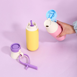 Nouvelle tasse isotherme <span class=keywords><strong>sous</strong></span> vide en acier inoxydable 316, bouteille d'eau portable pour l'extérieur avec paille, idéale pour les événements sportifs de football - Product Image 6