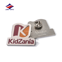 Longzhiyu 20 jaar fabrieksgemaakte berenbeeldjes, op maat gemaakte team- en bedrijfslogo's, metalen broche-speldjes, gepersonaliseerde UV-print revers speldjes