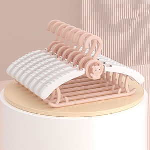 <span class=keywords><strong>Cintres</strong></span> pour vêtements de bébé, <span class=keywords><strong>cintres</strong></span> pour vêtements de maison, <span class=keywords><strong>cintres</strong></span> rétractables en plastique spécifiques aux bébés, <span class=keywords><strong>lot</strong></span> de dix - Product Image 4