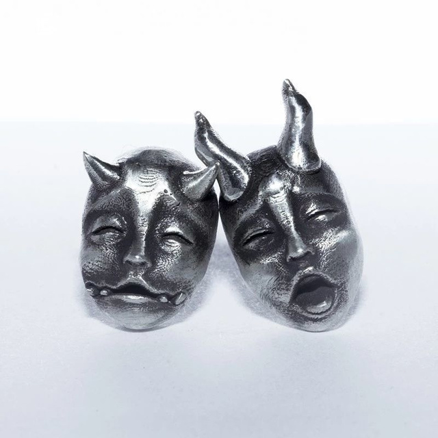 Trendy Cool Men and Women Nightclub Punk Stud Earring Fashion Jewelry Asymmetric Demon Baby Punk Stud Earring