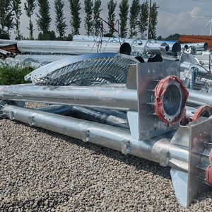 Tour de transmission en acier haute tension personnalisée avec surface galvanisée à chaud durable pour les projets de réseaux électriques - Product Image 3