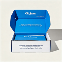 Boîte d'emballage personnalisée haut de gamme bleu et blanc pour jeans, imprimée avec un motif avion, avec logo et histoire de marque, pour l'emballage de vêtements et de jeans