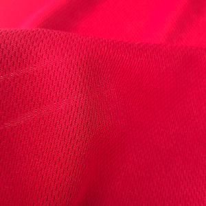 Prix usine léger 135GSM respirant sec tricoté 100% Polyester <span class=keywords><strong>tubulaire</strong></span> maille oiseau oeil tissu pour maillot de sport, vêtements de sport - Product Image 1