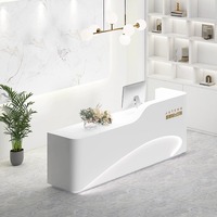 Prix d'usine Comptoir moderne minimaliste blanc long réception de coiffure de luxe pour boutique