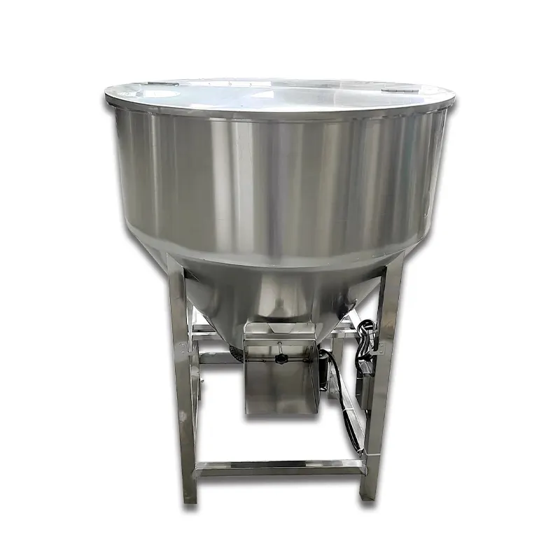 Hot selling in Europe NEW hot sales 30 kg poultry feed mixer machine price multifunction vertical feed fowl feed mixer