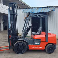 Forklift Toyota 3 Ton Bekas, Asal Jepang, Tiang Tiga Tingkat 6m, Tinggi Angkat 6m, Forklift Toyota 3 Ton Original Dijual